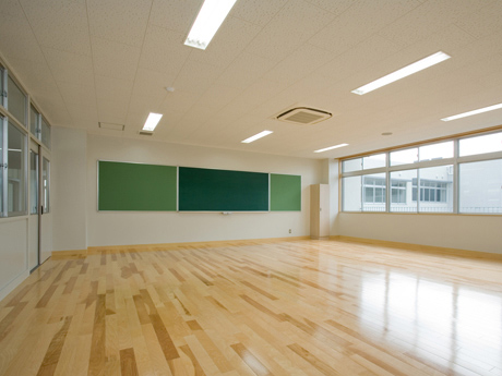 19年04月 筑豊高校大規模改築教室棟建築工事